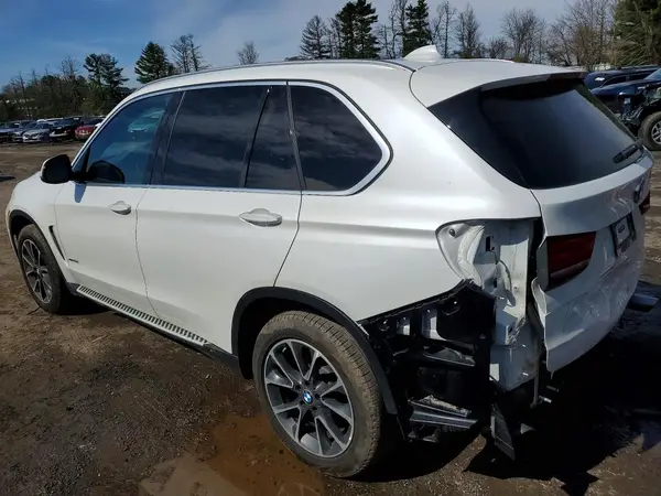 5UXKR0C5XG0P29105 2016 BMW X5 - Image 2