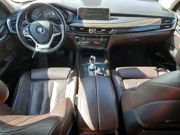 5UXKR0C5XG0P29105 2016 BMW X5 - Image 8