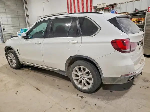5UXKR0C5XG0P29153 2016 BMW X5 - Image 2