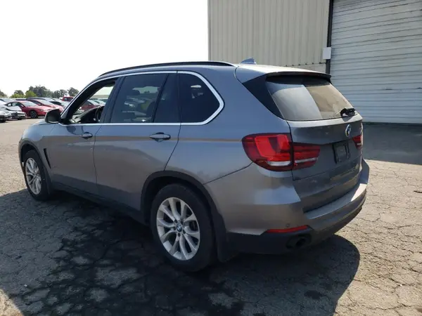 5UXKR0C5XG0P29248 2016 BMW X5 - Image 2