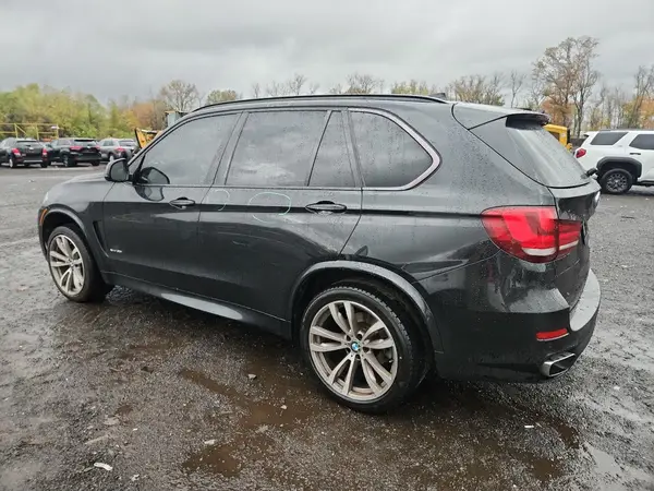 5UXKR0C5XG0P30402 2016 BMW X5 - Image 2