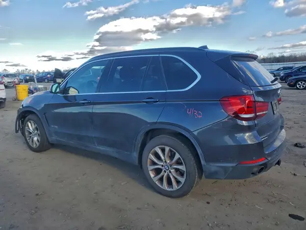 5UXKR0C5XG0P30447 2016 BMW X5 - Image 2