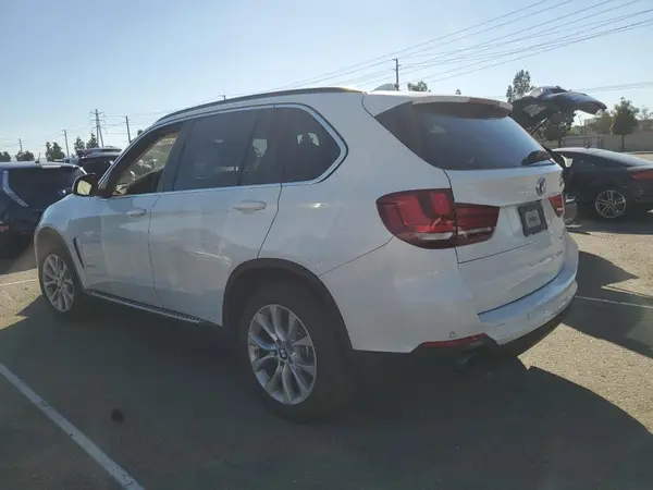 5UXKR0C5XG0P30996 2016 BMW X5 - Image 2