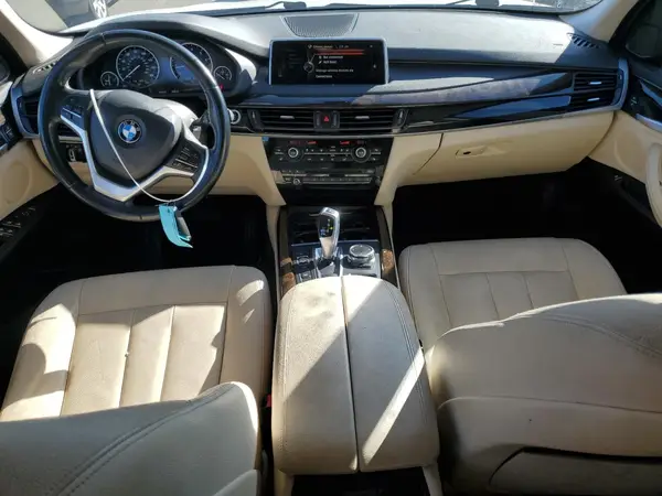 5UXKR0C5XG0P30996 2016 BMW X5 - Image 8