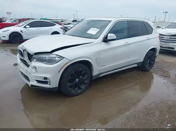 5UXKR0C5XG0P32960 2016 BMW X5 - Image 2