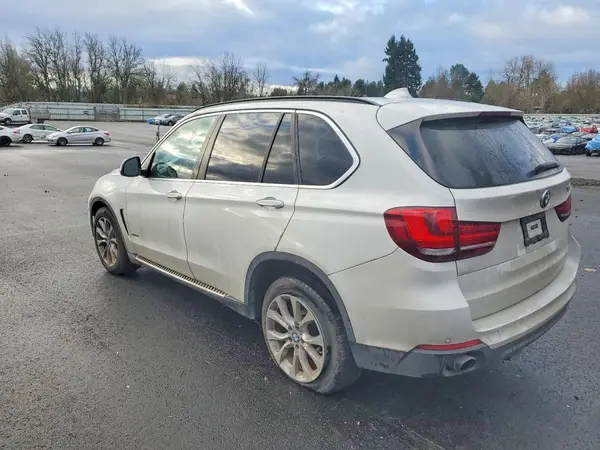 5UXKR0C5XG0S88995 2016 BMW X5 - Image 2