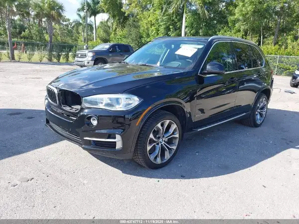 5UXKR0C5XG0S93596 2016 BMW X5 - Image 2