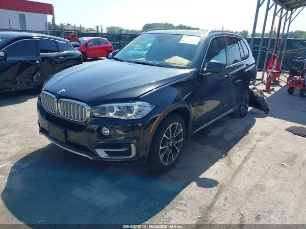 5UXKR0C5XG0U49717 2016 BMW X5 - Image 2