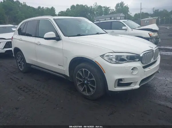5UXKR0C5XH0U52621 2017 BMW X5 - Image 1