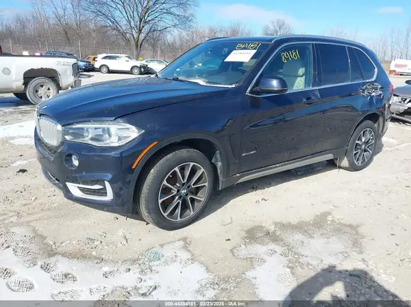 5UXKR0C5XH0V65307 2017 BMW X5 - Image 2