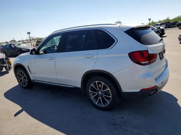 5UXKR0C5XH0V67767 2017 BMW X5 - Image 2