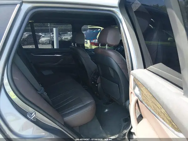 5UXKR0C5XH0V67929 2017 BMW X5 - Image 8