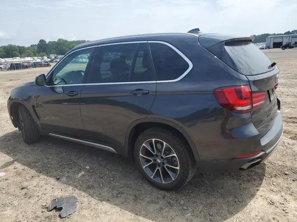 5UXKR0C5XJ0X86038 2018 BMW X5 - Image 2