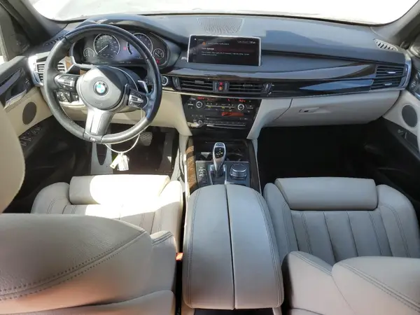 5UXKR0C5XJ0X88372 2018 BMW X5 - Image 8