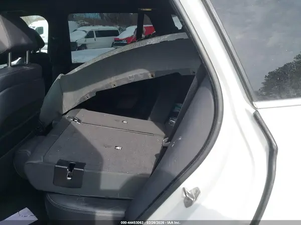 5UXKR0C5XJ0X89523 2018 BMW X5 - Image 8