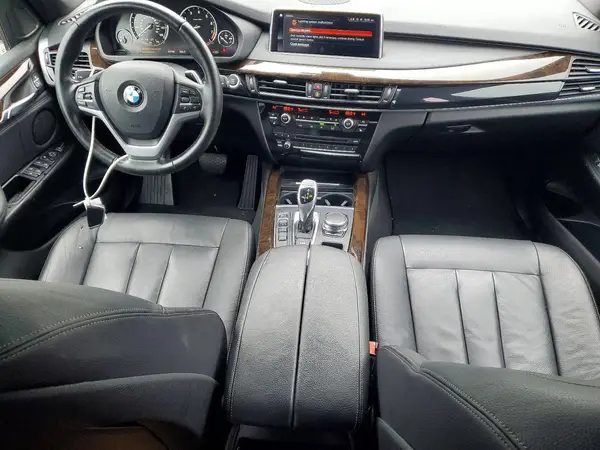 5UXKR0C5XJ0X90378 2018 BMW X5 - Image 8