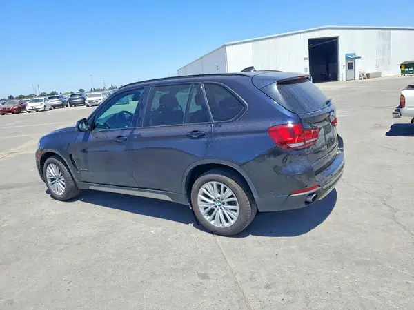 5UXKR0C5XJ0X91482 2018 BMW X5 - Image 2