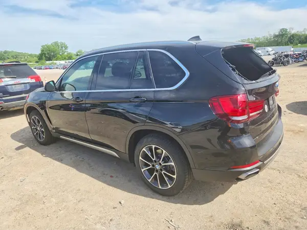 5UXKR0C5XJ0X92258 2018 BMW X5 - Image 2