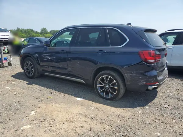 5UXKR0C5XJ0X97735 2018 BMW X5 - Image 2