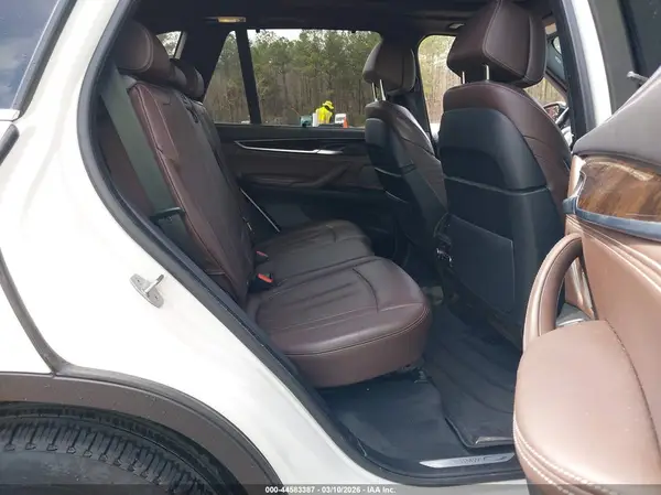 5UXKR0C5XJ0X98786 2018 BMW X5 - Image 8