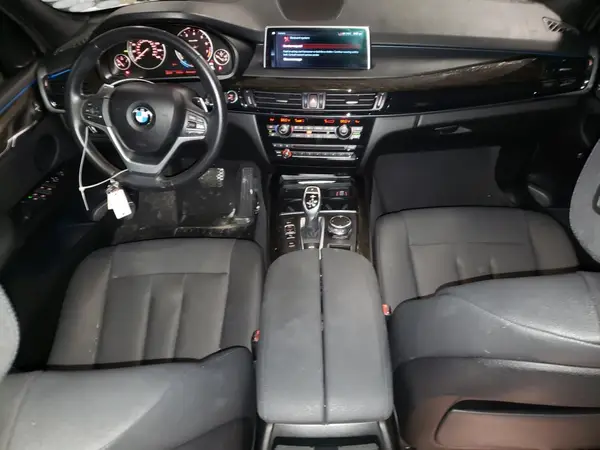 5UXKR0C5XJ0X99646 2018 BMW X5 - Image 8