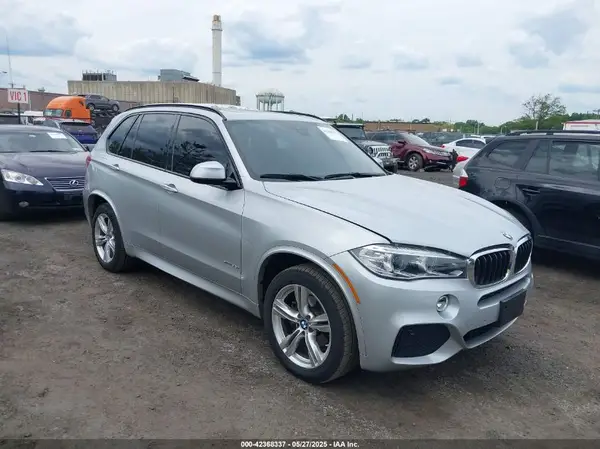 5UXKR0C5XJ0Y00343 2018 BMW X5 - Image 1