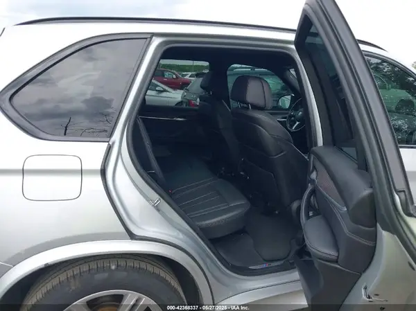 5UXKR0C5XJ0Y00343 2018 BMW X5 - Image 8