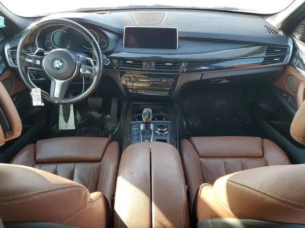 5UXKR0C5XJ0Y01895 2018 BMW X5 - Image 8