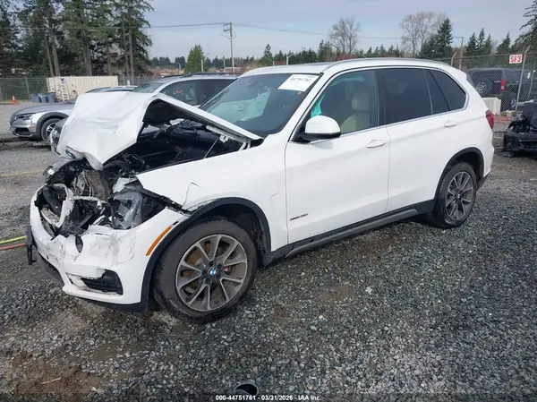 5UXKR0C5XJ0Y02321 2018 BMW X5 - Image 2