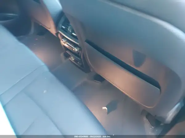 5UXKR0C5XJ0Y04201 2018 BMW X5 - Image 8