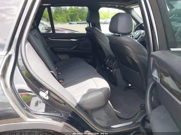 5UXKR0C5XJ0Y05185 2018 BMW X5 - Image 8