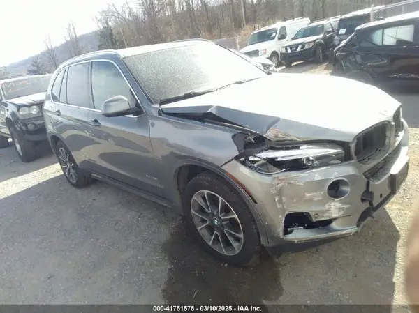 5UXKR0C5XJ0Y06112 2018 BMW X5 - Image 1