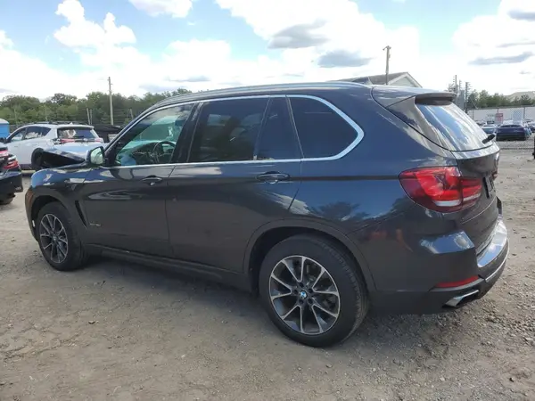 5UXKR0C5XJL072604 2018 BMW X5 - Image 2