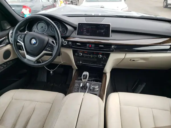 5UXKR0C5XJL072750 2018 BMW X5 - Image 8