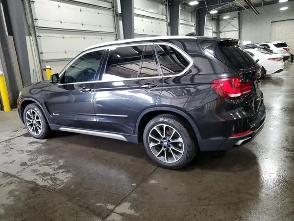 5UXKR0C5XJL073641 2018 BMW X5 - Image 2