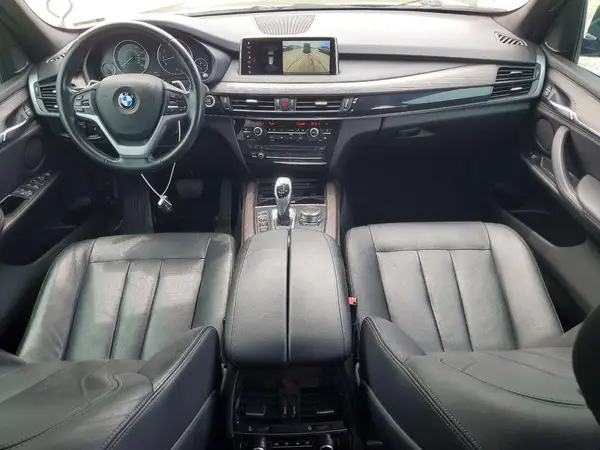 5UXKR0C5XJL074272 2018 BMW X5 - Image 8