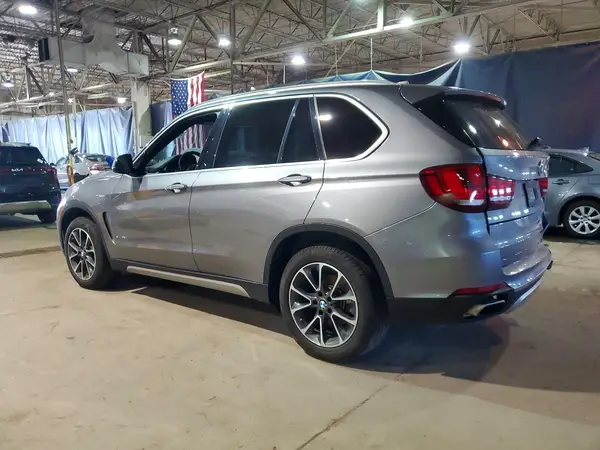 5UXKR0C5XJL074448 2018 BMW X5 - Image 2