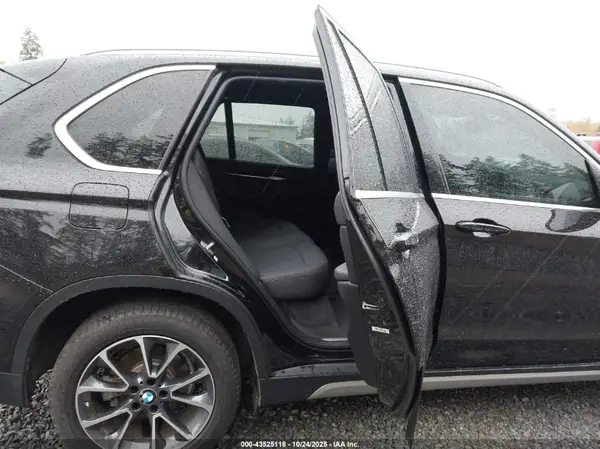 5UXKR0C5XJL074644 2018 BMW X5 - Image 8