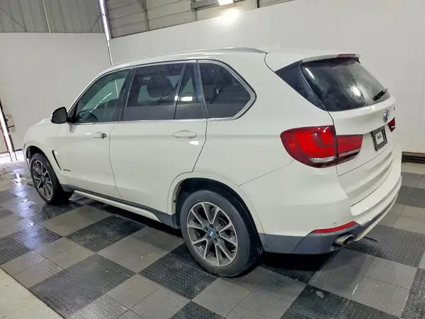 5UXKR2C31H0U22899 2017 BMW X5 - Image 2