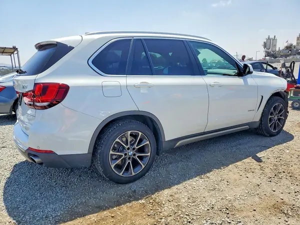5UXKR2C31H0U22949 2017 BMW X5 - Image 2