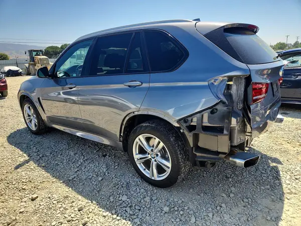 5UXKR2C31H0W43810 2017 BMW X5 - Image 2