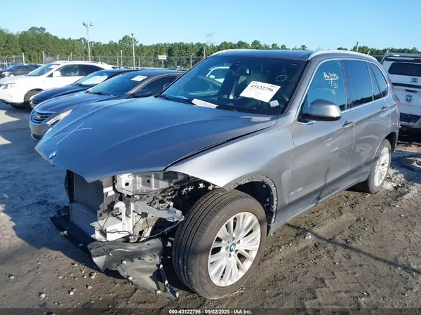 5UXKR2C31H0X04718 2017 BMW X5 - Image 2