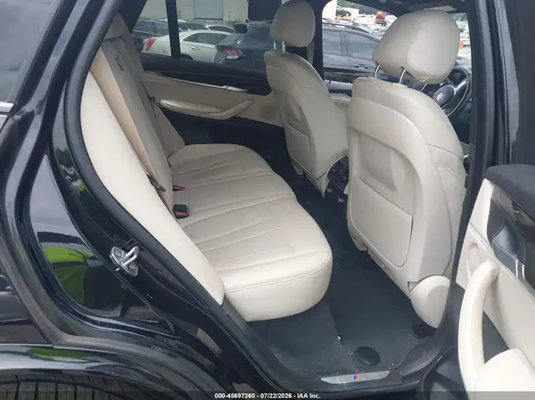 5UXKR2C32H0U23687 2017 BMW X5 - Image 8