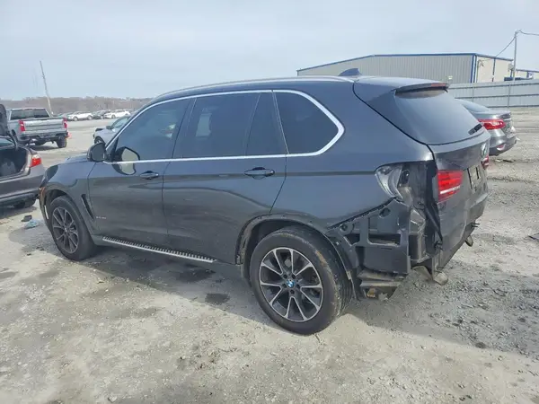 5UXKR2C32H0X03545 2017 BMW X5 - Image 2