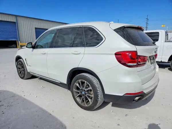 5UXKR2C32H0X04355 2017 BMW X5 - Image 2