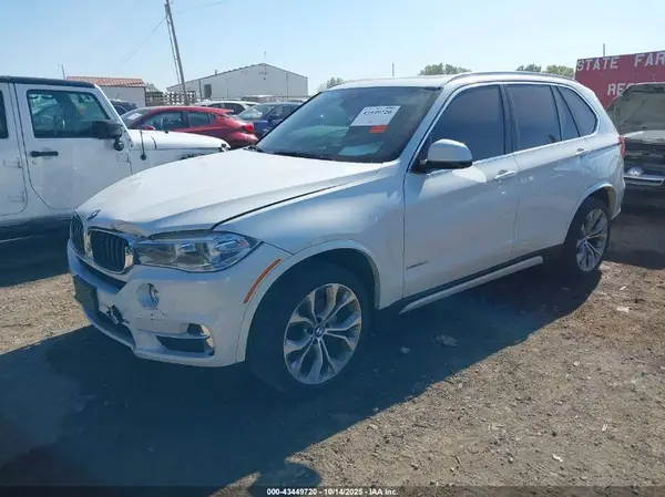 5UXKR2C32H0X06140 2017 BMW X5 - Image 2
