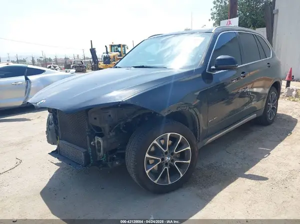 5UXKR2C32H0X06641 2017 BMW X5 - Image 2