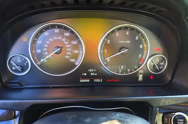 5UXKR2C33H0U21737 2017 BMW X5 - Image 8