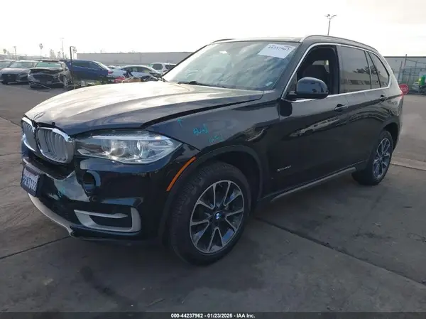 5UXKR2C33H0U22175 2017 BMW X5 - Image 2