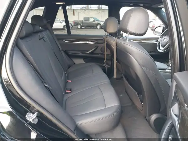 5UXKR2C33H0U22175 2017 BMW X5 - Image 8